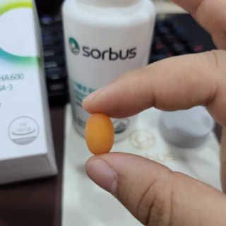 소버스 식물성 오메가3 DHA 600 — 5점을 준 리뷰어가 2020년 3월 올린 사용 사진