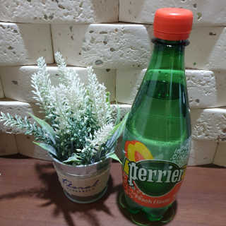 페리에 피치 500ml PET — 5점을 준 리뷰어가 2019년 11월 올린 사용 사진