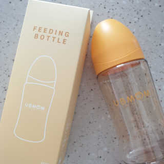 유비맘 PPSU 젖병 노꼭지_260ml_컬러 랜덤 발송 — 5점을 준 리뷰어가 2020년 3월 올린 사용 사진