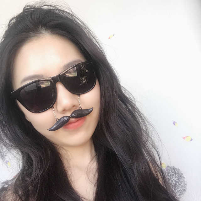 콧수염 안경 리뷰 사진