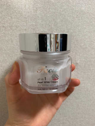 파시스 올인원 진주 화이트닝 크림 100ml — 4점을 준 리뷰어가 2019년 4월 올린 사용 사진
