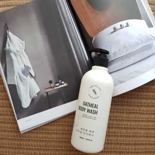 (주)에네스티 내추럴 촉촉  오트밀 바디워시 500ml — 5점을 준 리뷰어가 2019년 8월 올린 사용 사진