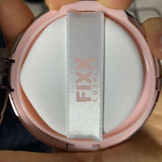 쏘내추럴 밀착 착붙 픽스쿠션 — 4점을 준 리뷰어가 2019년 8월 올린 사용 사진