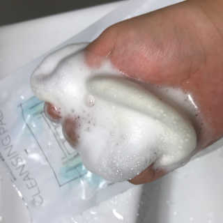 뷰디아니 바디 클렌징 패드 — 3점을 준 리뷰어가 2018년 9월 올린 사용 사진