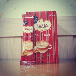 (주)쟈뎅 쟈뎅 까페모리 쿠크다스 까페라떼 — 5점을 준 리뷰어가 2017년 11월 올린 사용 사진