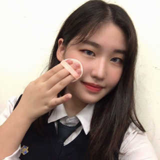 [블랙루즈] 피치 커버 벨벳 쿠션 2종 중 택1 — 2.5점을 준 리뷰어가 2019년 10월 올린 사용 사진