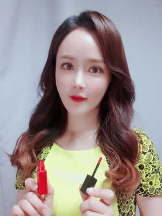 우드버리 울트라 에이치디 스무디 벨벳 틴트 — 4점을 준 리뷰어가 2019년 6월 올린 사용 사진