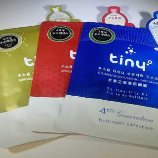 (주)애니닥터헬스케어 Hysis Hydrogen Mask - Gift Set — 5점을 준 리뷰어가 2018년 1월 올린 사용 사진
