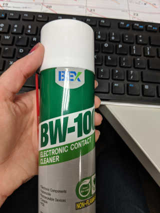 BW-100, 전자 접점 클리너 — 3점을 준 리뷰어가 2019년 9월 올린 사용 사진