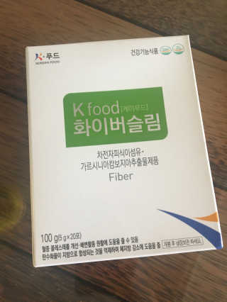 두루원 똥기사의 Kfood 화이버슬림 — 3.17점을 준 리뷰어가 2018년 8월 올린 사용 사진