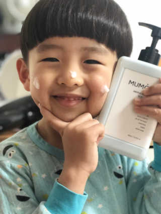 멈칫(MUMCHIT) 멜팅 바디로션 — 5점을 준 리뷰어가 2018년 12월 올린 사용 사진