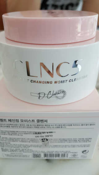 CLNC5 워터 멜트 체인징 클렌저 — 4점을 준 리뷰어가 2018년 7월 올린 사용 사진