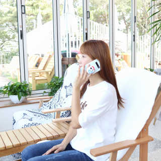 하이키키 디즈니 토이스토리 주토피아 팝톡  휴대폰 거치대 — 5점을 준 리뷰어가 2019년 10월 올린 사용 사진