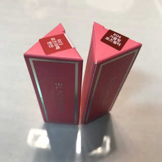 [블랙루즈] 로즈 벨벳 립스틱 택1+랜덤1 — 4점을 준 리뷰어가 2019년 1월 올린 사용 사진