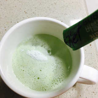 비타민하우스 버블팝 다이어트 발포가르시니아 청포도/복숭아 — 4.67점을 준 리뷰어가 2017년 5월 올린 사용 사진