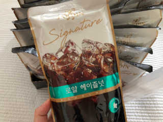 (주)쟈뎅 쟈뎅 시그니처 블랙, 헤이즐넛 230ml — 5점을 준 리뷰어가 2018년 7월 올린 사용 사진