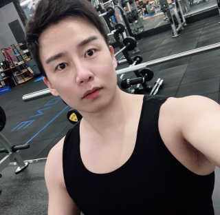 라인공사 퍼펙트핏메이커 남자 보정 속옷 — 5점을 준 리뷰어가 2020년 2월 올린 사용 사진