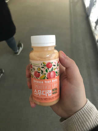 풀무원 스무디랩 피치&비타 — 5점을 준 리뷰어가 2017년 11월 올린 사용 사진