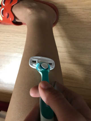 도루코 페이스 [여성용 제모기] 도루코 샤이 크리미 — 5점을 준 리뷰어가 2018년 5월 올린 사용 사진