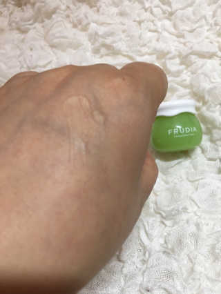 [후르디아] 모공케어 겉보속촉 여름 수분크림 — 5점을 준 리뷰어가 2019년 7월 올린 사용 사진