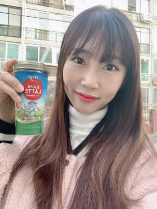 마이카페라떼 말차 아몬드브리즈 7개입 — 5점을 준 리뷰어가 2019년 11월 올린 사용 사진