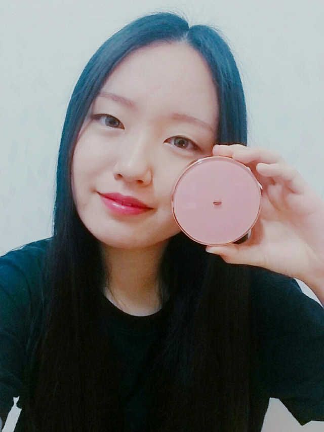 화이트캣 셀 루미너스 블루밍 쿠션 리뷰 사진