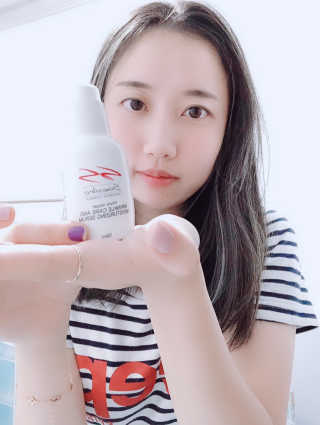 새실로 피토비건 링클케어 앤 모이스처라이징 세럼 — 4점을 준 리뷰어가 2019년 1월 올린 사용 사진