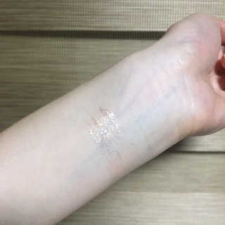 [블랙루즈] 펄블리 아이 글리터 4종 중 택 1 — 5점을 준 리뷰어가 2019년 8월 올린 사용 사진