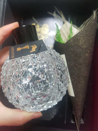 당신의 향을 찾아 드리는 옵타움디퓨저 200ml — 5점을 준 리뷰어가 2018년 4월 올린 사용 사진