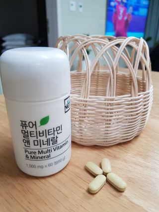 네츄럴굿띵스 퓨어 멀티비타민 앤 미네랄 30일분 — 5점을 준 리뷰어가 2019년 1월 올린 사용 사진