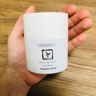 GoodDay Skincare GoodDay 강황크림 50g — 5점을 준 리뷰어가 2020년 1월 올린 사용 사진