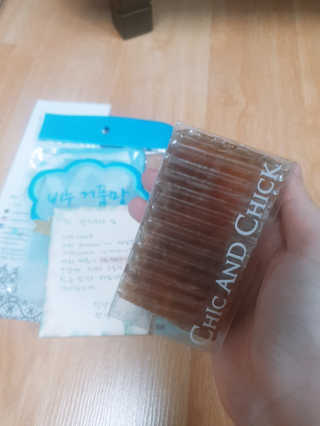 쉭앤칙 허니비바 마누카꿀비누 — 5점을 준 리뷰어가 2019년 3월 올린 사용 사진