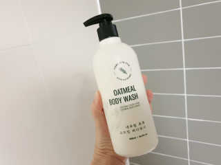 (주)에네스티 내추럴 촉촉  오트밀 바디워시 500ml — 4점을 준 리뷰어가 2019년 10월 올린 사용 사진