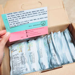 착즙하는 남자 햇살담은 명품 사과즙10포 배도라지즙 10포 — 5점을 준 리뷰어가 2018년 9월 올린 사용 사진