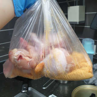 MCP 하이몰 마법의치킨가루2봉랜덤 + 코코넛허니버터2봉 — 4.5점을 준 리뷰어가 2020년 3월 올린 사용 사진