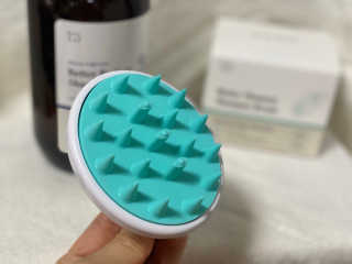 달리프 베러 퍼퓸 샴푸 1000ml 레이니데이 or 일랑로즈 — 4점을 준 리뷰어가 2020년 2월 올린 사용 사진