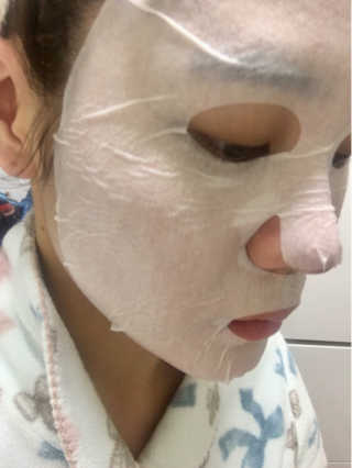 23years old 바데카실 더마실 마스크 — 4.17점을 준 리뷰어가 2018년 4월 올린 사용 사진