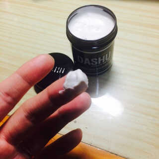 다슈코리아 다슈 스페셜 에디션 오리지널 슈퍼 매트왁스 — 4점을 준 리뷰어가 2017년 4월 올린 사용 사진