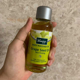 [크나이프] 그레이프씨드 슬리밍 마사지오일 100ml — 5점을 준 리뷰어가 2019년 8월 올린 사용 사진
