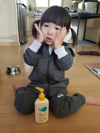 더마비 에브리데이 선블록 SPF50+ PA++++ — 5점을 준 리뷰어가 2019년 4월 올린 사용 사진
