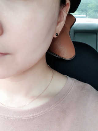 미넴보떼 [조여정쿠션] 아쿠아 GG모이스쳐 쿠션 23호 — 5점을 준 리뷰어가 2019년 6월 올린 사용 사진