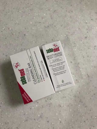 세바메드 클래식 클렌징 바[비누] + 바디로션 15ml — 4점을 준 리뷰어가 2019년 9월 올린 사용 사진