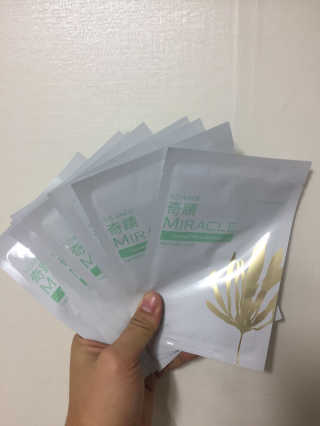 보타메디 씨놀®미라클마스크팩 — 5점을 준 리뷰어가 2019년 1월 올린 사용 사진