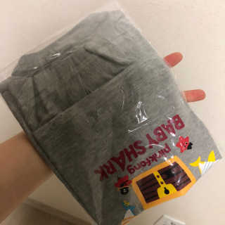[베이비앤아이] 핑크퐁 아기상어 유아 반팔티 — 5점을 준 리뷰어가 2019년 6월 올린 사용 사진