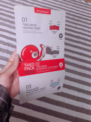 나이팅게일 TAKO PACK NOSE [문어코팩] — 2.67점을 준 리뷰어가 2017년 9월 올린 사용 사진