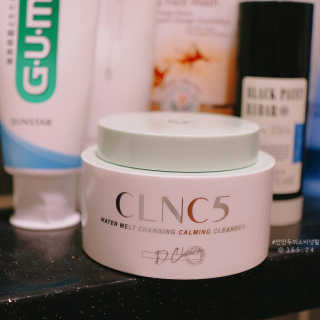 CLNC5 워터 멜트 체인징 클렌저 — 4.33점을 준 리뷰어가 2018년 7월 올린 사용 사진