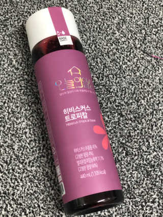 흥국에프엔비 오늘의일상-히비스커스트로피칼 — 4.5점을 준 리뷰어가 2019년 4월 올린 사용 사진