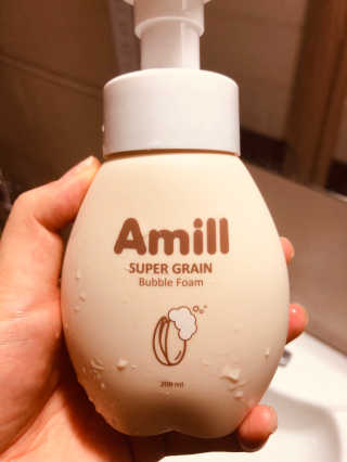 에이밀 슈퍼 그레인 버블 폼 200ml — 5점을 준 리뷰어가 2019년 9월 올린 사용 사진