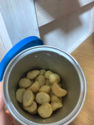 마우나로아 어니언 앤 갈릭 마카다미아 캔 127G — 5점을 준 리뷰어가 2019년 8월 올린 사용 사진