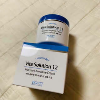 지고트 비타솔루션12 모이스처 앰플 크림 100ml — 4점을 준 리뷰어가 2019년 7월 올린 사용 사진